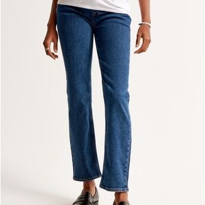 Abercrombie & Fitch Maternity Ankle Straight short Jean. Worn once